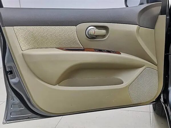 Nissan Livina Geniss
