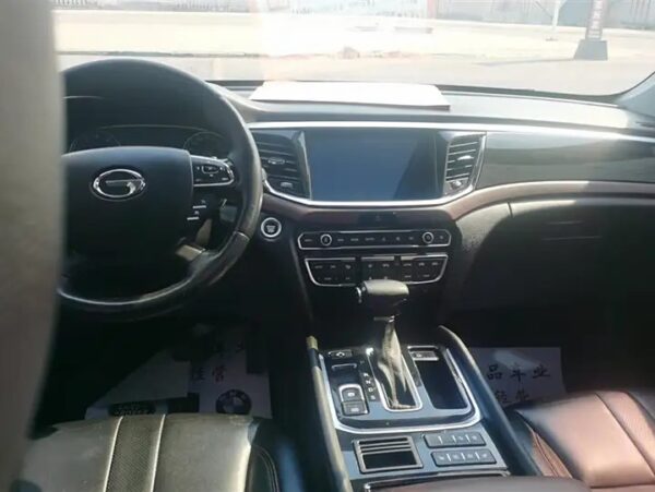Trumpchi GS8