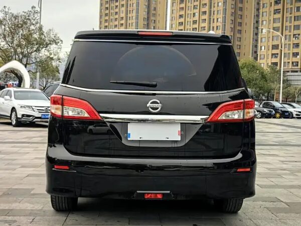 Nissan Quest