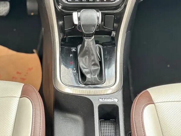 BAIC HYOSOW S5