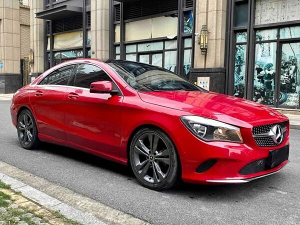 Mercedes-Benz CLA