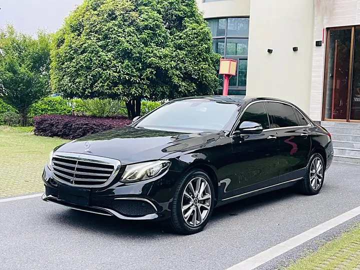 2018 Mercedes-Benz E-Class 300 L Sedan