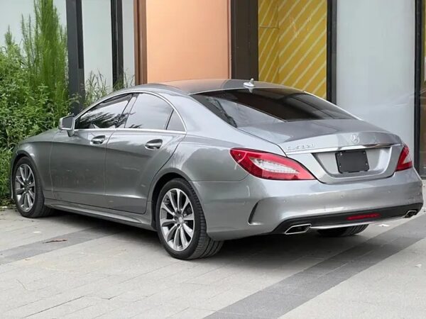 Mercedes-Benz CLS