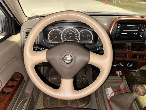 Nissan D22