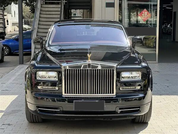 Rolls-Royce Phantom