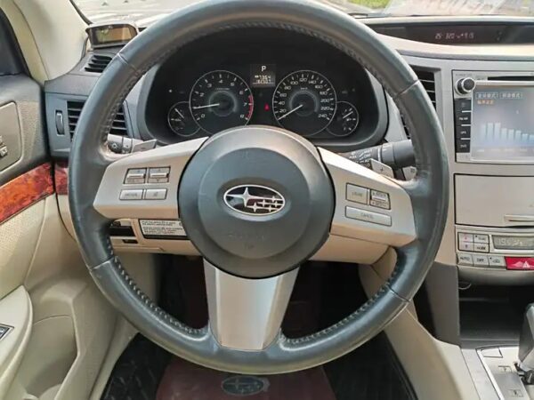subaru legacy
