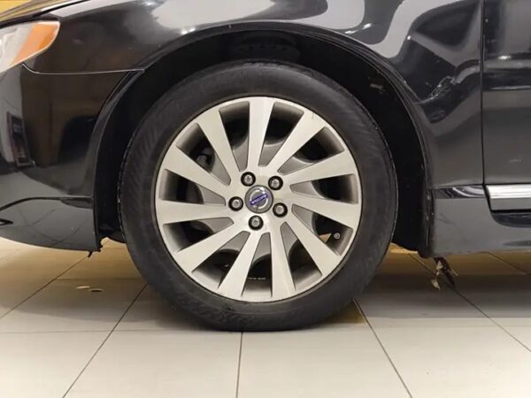 Volvo S80L