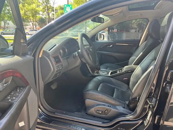 Volvo S80