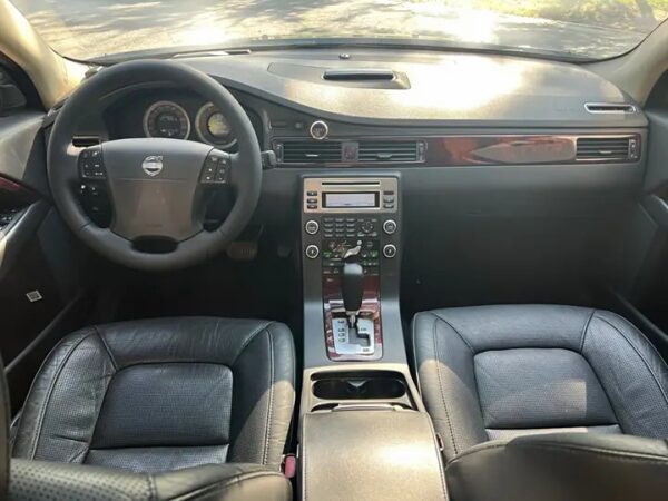Volvo S80