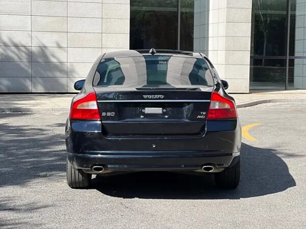 Volvo S80