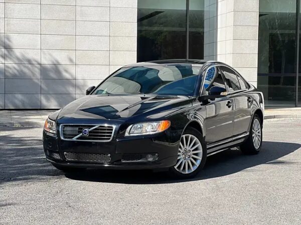 The Used car 2007 Black Volvo S80 for sale.