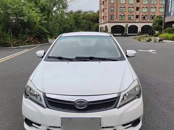 BYD F3