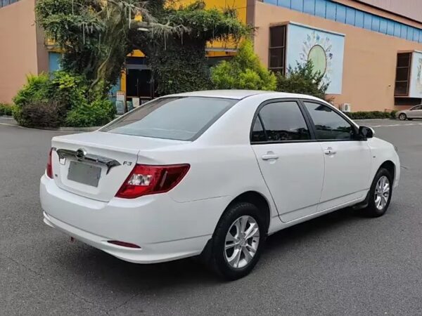 BYD F3
