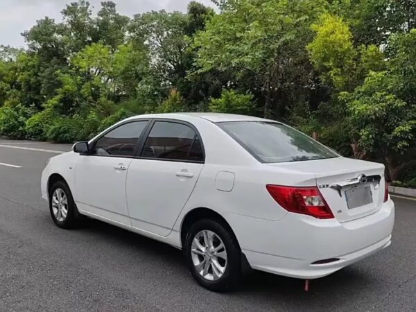 BYD F3