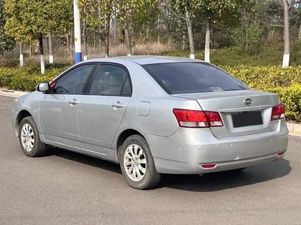 BYD G3