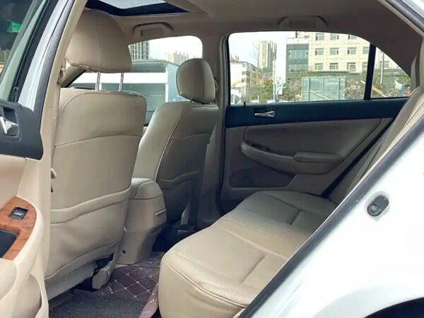 BYD F6
