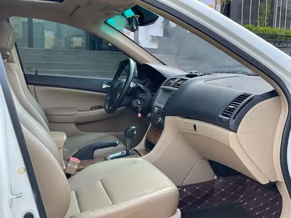 BYD F6