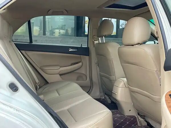 BYD F6