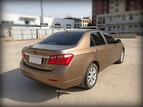 BYD G6