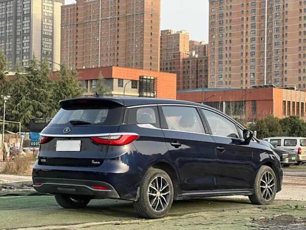 BYD Song MAX