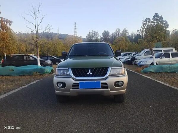 mitsubishi pajero