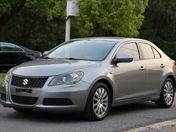 Used & Second Hand 2011 Suzuki Kizashi is for sale